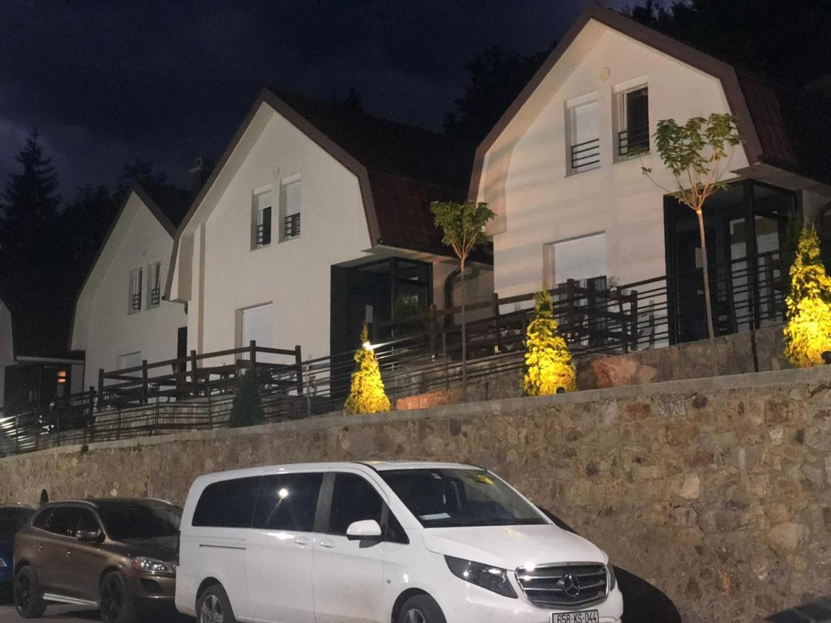 Hotel Panorama Rugove เปเย ภายนอก รูปภาพ