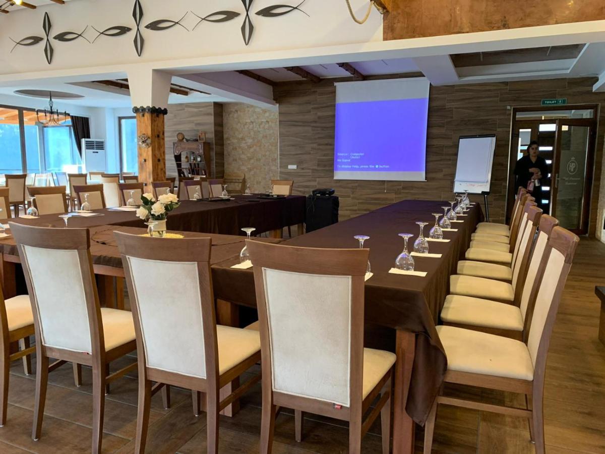 Hotel Panorama Rugove เปเย ภายนอก รูปภาพ