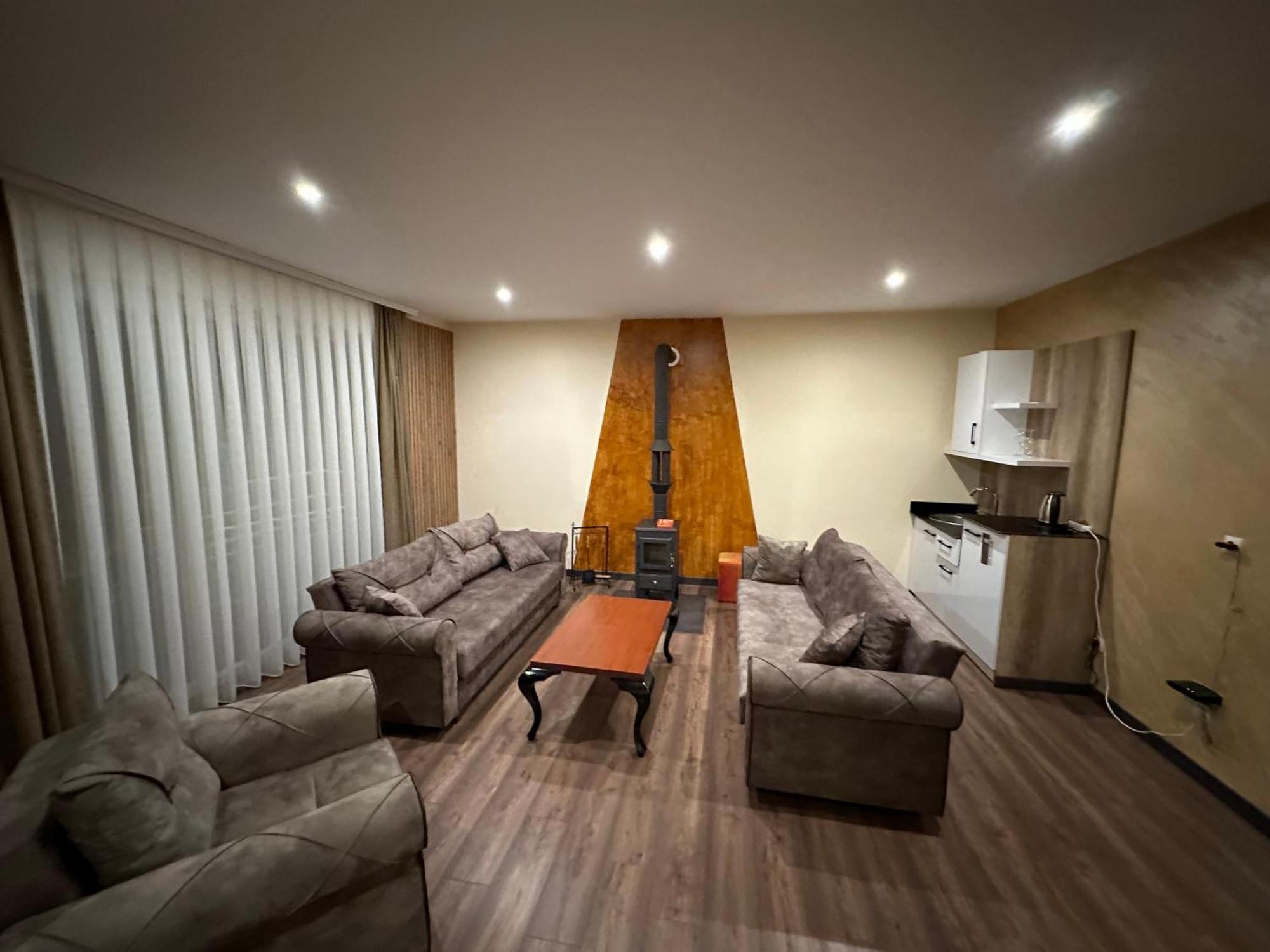 Hotel Panorama Rugove เปเย ภายนอก รูปภาพ
