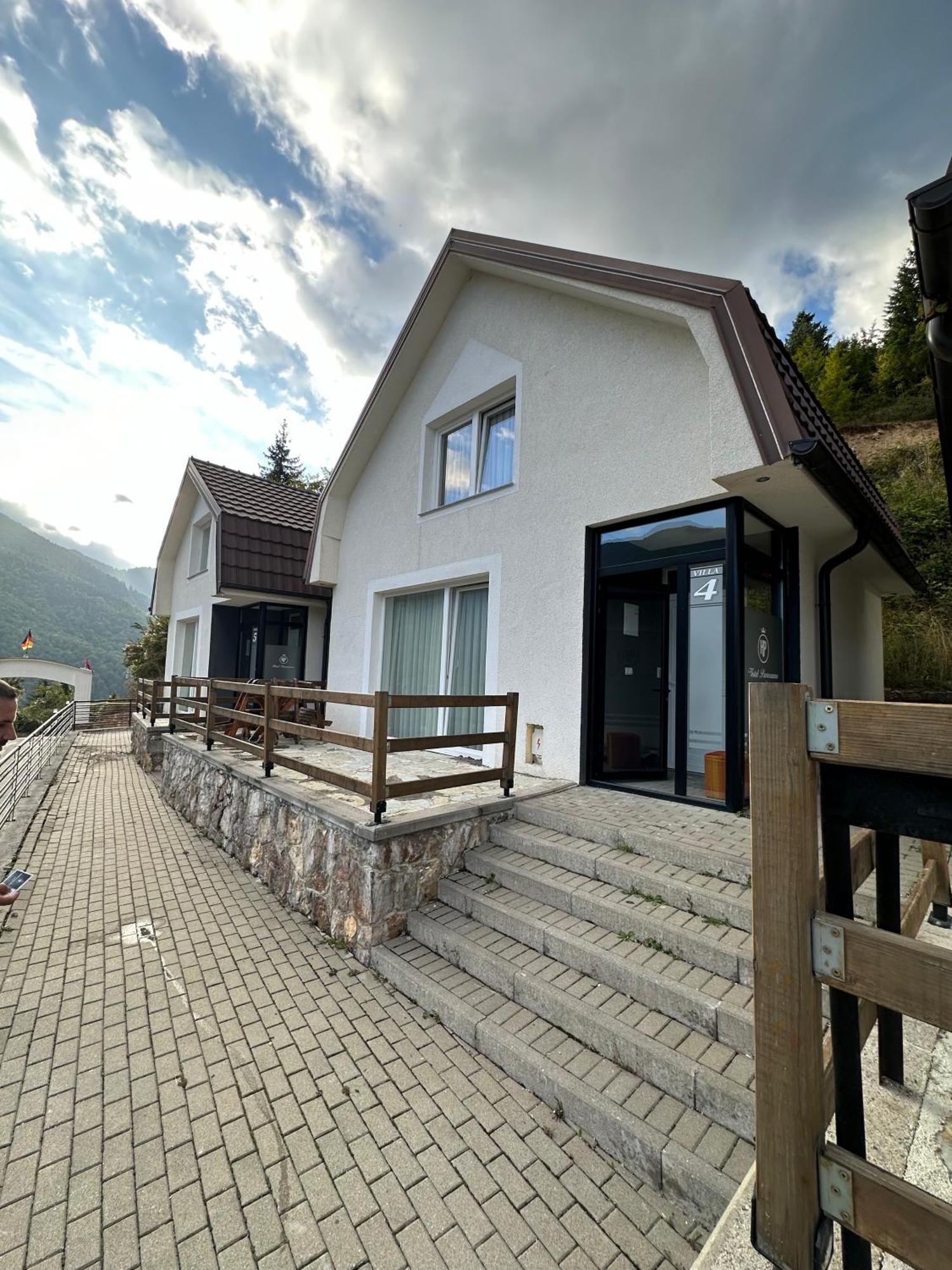 Hotel Panorama Rugove เปเย ภายนอก รูปภาพ
