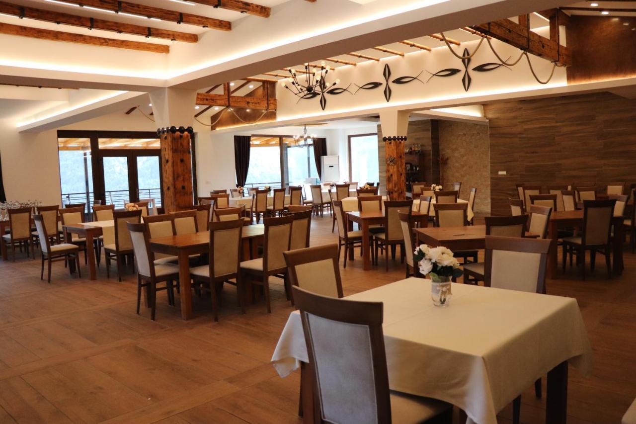 Hotel Panorama Rugove เปเย ภายนอก รูปภาพ
